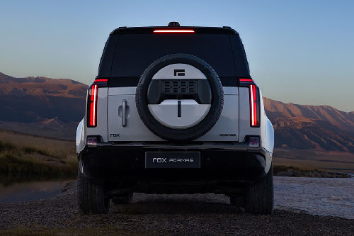 Full Rear View of Rox Adamas