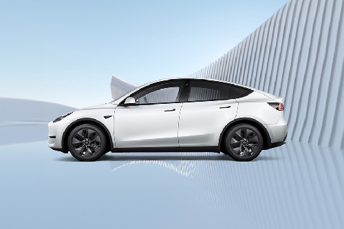 Model Y Side view