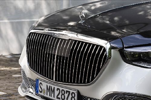 Maybach S-Class Grille View