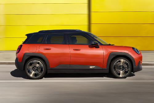 Aceman Medium Angle Front View