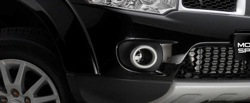 Montero Sport (2005-2015) Front Fog Lamp