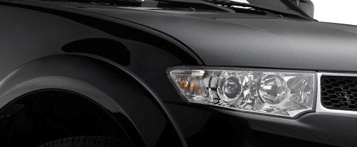 Montero Sport (2005-2015) Headlight