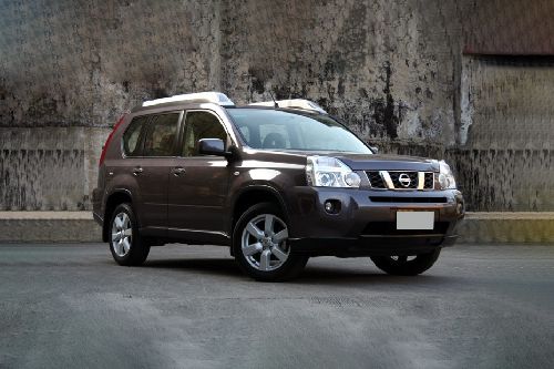 Discontinued Nissan X-Trail (2003-2010) Features & Specs