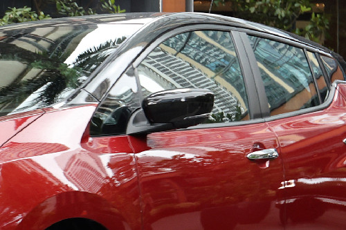 Nissan Leaf Drivers Side Mirror Front Angle