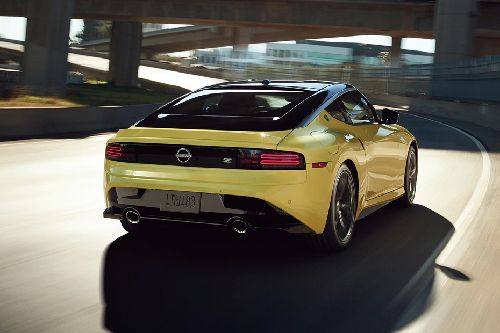 400Z Rear angle view