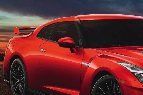 Nissan GT-R Drivers Side Mirror Front Angle