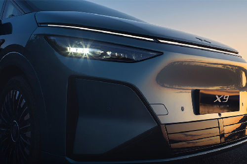 X9 Headlight