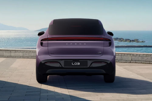 Full Rear View of Xpeng L03