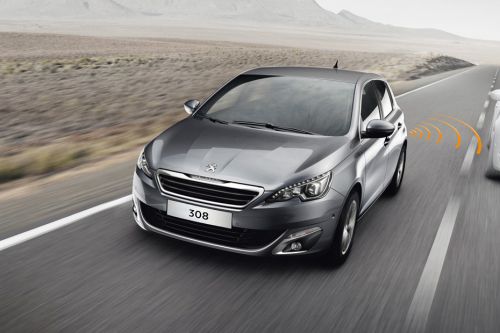 Peugeot 308 Front Angle High View