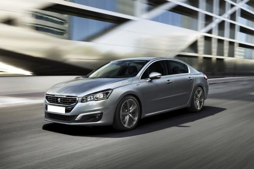 Peugeot 508 Front Side View