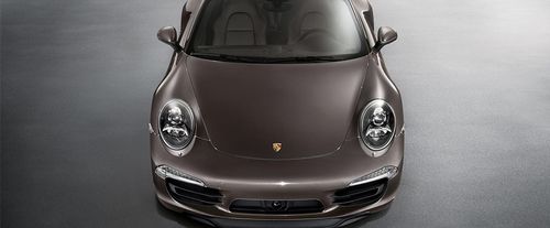 Full Front View of 911 Carrera 4S