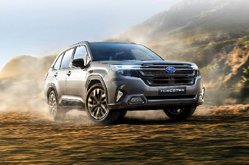Subaru Forester e-Boxer Hybrid 2.5 Subaru Forester e-Boxer Hybrid 2.5