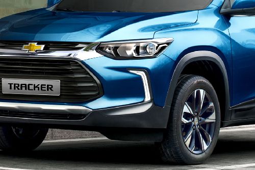 Tracker Front Fog Lamp