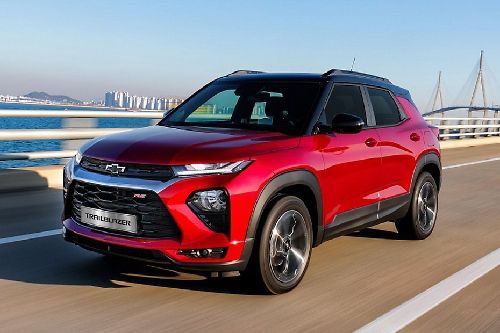 Trailblazer Front deep low Angle View