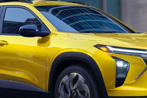 Chevrolet Trax Drivers Side Mirror Front Angle