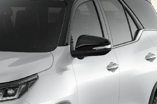 Toyota Fortuner Drivers Side Mirror Front Angle