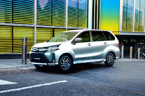 Avanza Front angle low view