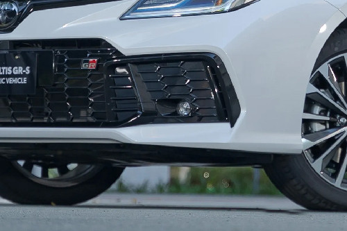 Corolla Altis Front Fog Lamp