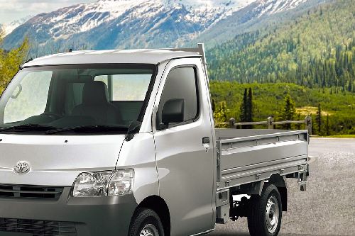 Toyota Lite Ace Drivers Side Mirror Front Angle