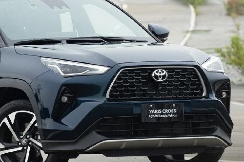 Yaris Cross Grille View
