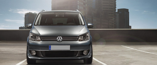 Full Front View of Touran