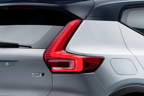 XC40 Tail light