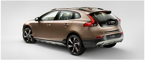 Rear Cross Side View of Volvo V40 Cross country