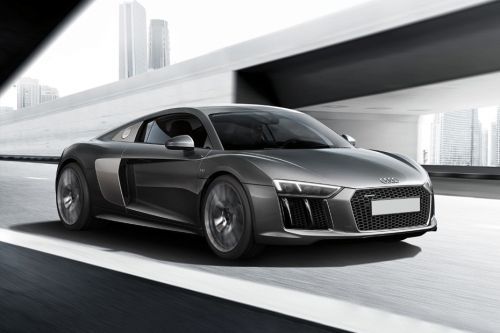 Audi R8 Coupe Front Cross Side View