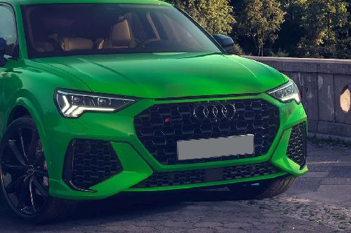 RS Q3 Sportback Grille View