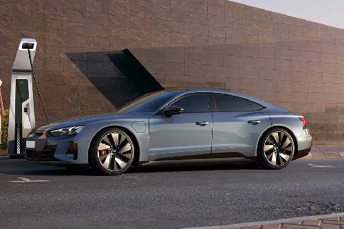 Front Side View Audi E-tron GT Front Side View