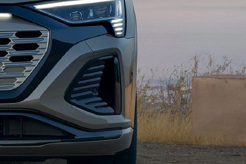 Q8 E-tron Front Fog Lamp