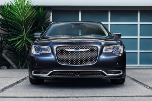 Full Front View of 300C