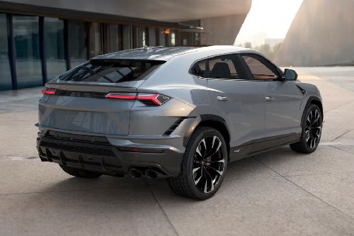 Urus Rear angle view