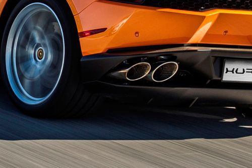 Exhaust Pipe of Lamborghini Huracan