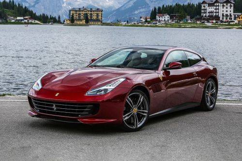 GTC4Lusso Front angle low view