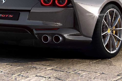 Exhaust Pipe of Ferrari 812 GTS
