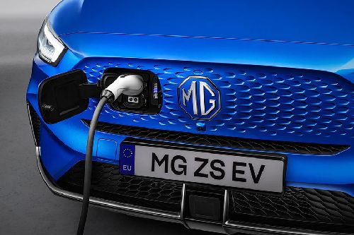 Gas Cap Open of ZS EV