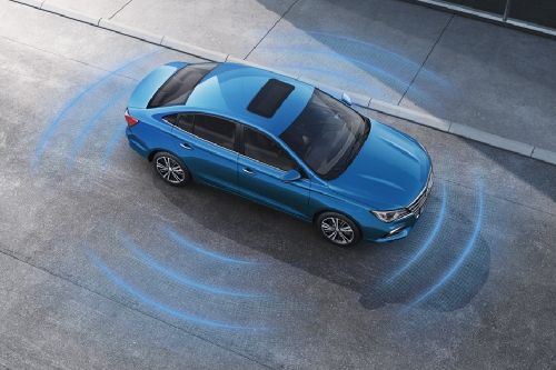 MG 5 Reverse Parking Sensors