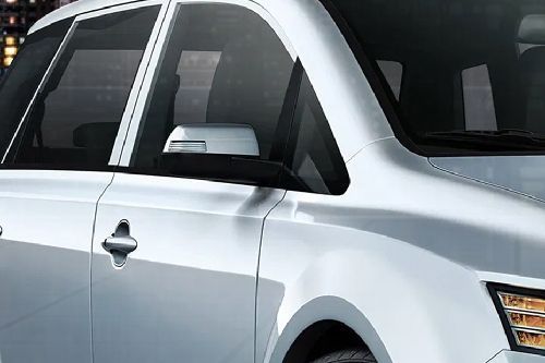 BYD E6 Drivers Side Mirror Front Angle
