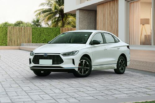 BYD E3 Front Side View