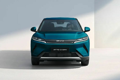 Full Front View of Atto 2 DM-i