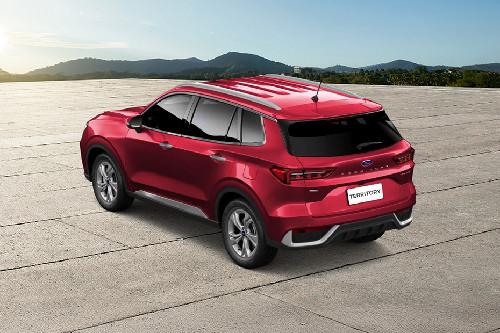 Rear Cross Side View of Ford Territory