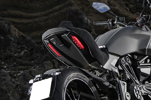 Ducati Diavel 1260 Tail Light View