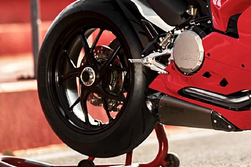 Ducati Panigale V2 Rear Tyre