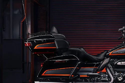 Harley-Davidson Road Glide Back Rest View