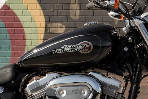 Harley-Davidson Superlow Fuel Tank View