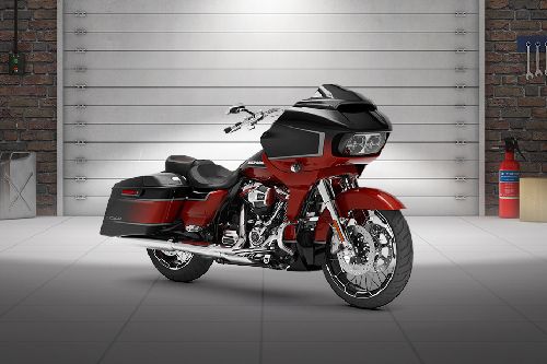 Harley-Davidson CVO Road Glide Slant Rear View Full Image