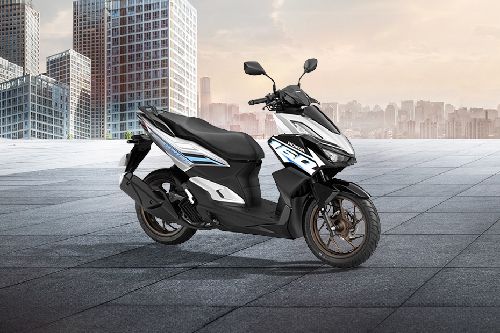 Slant Rear View Full Image Honda Click 160 Slant Rear View Full Image
