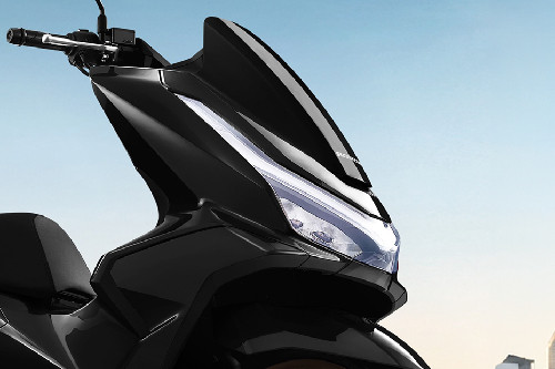 Head Light View Honda PCX160 Head Light View