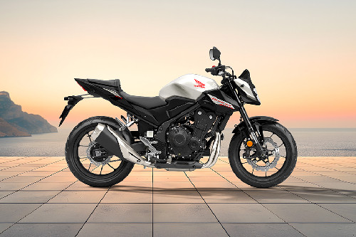 Honda CB500 Hornet Right Side Viewfull Image